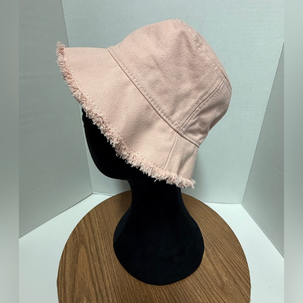 J.Crew Woman/Miss Pastel Pink NWT Washed Canvas Frayed Fringe Bucket Hat
